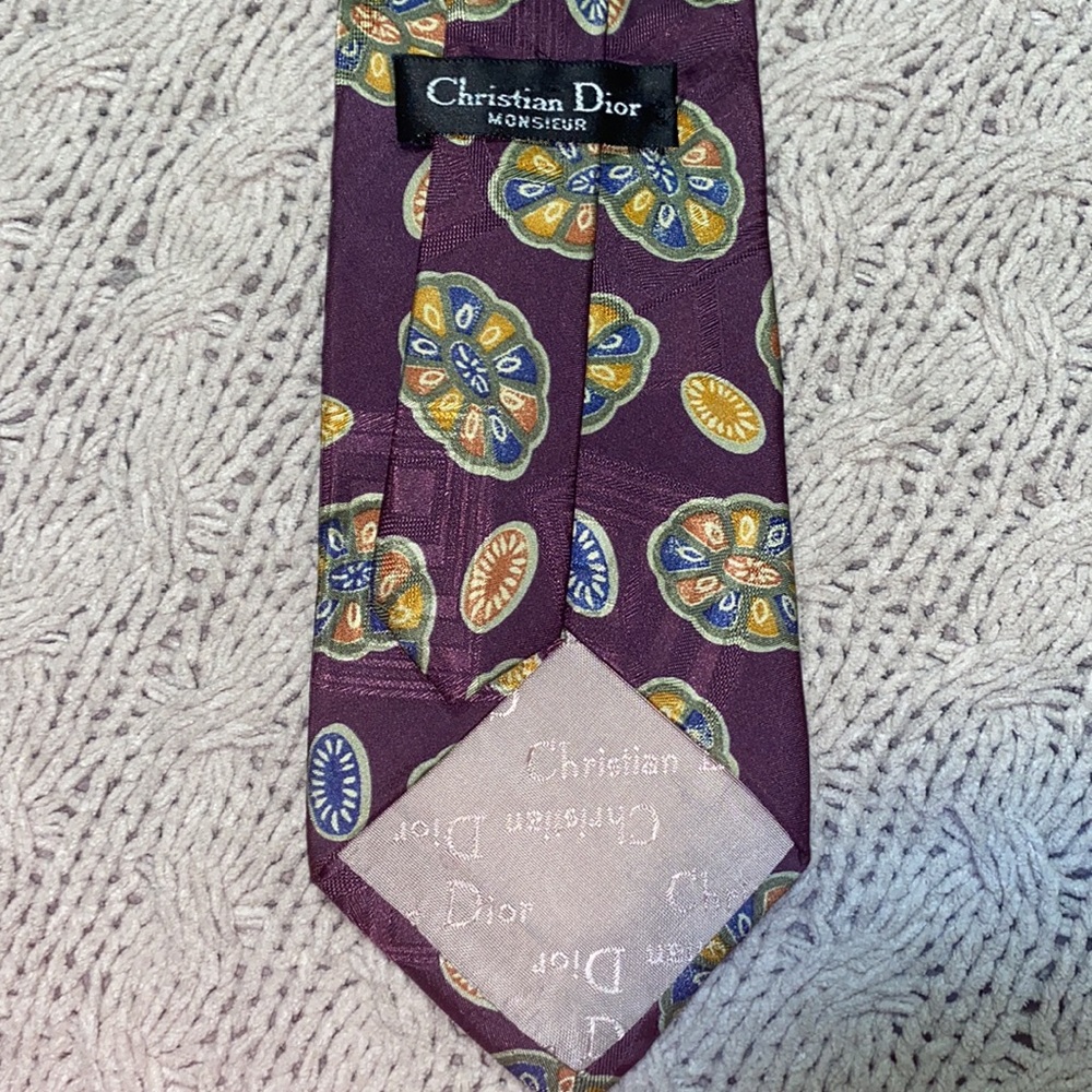 Christian Dior Men’s Tie (Purple/Yellow/Blue) - Picture 4 of 5